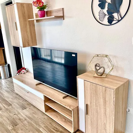 Apartment Lucija *